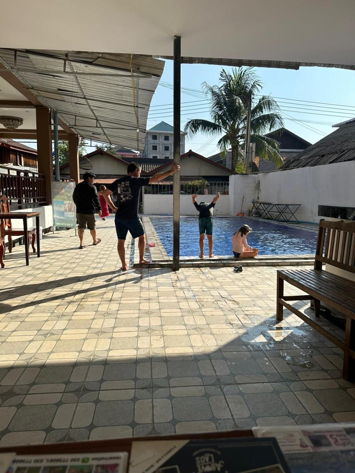 Vang Vieng Global Hostel Exterior foto